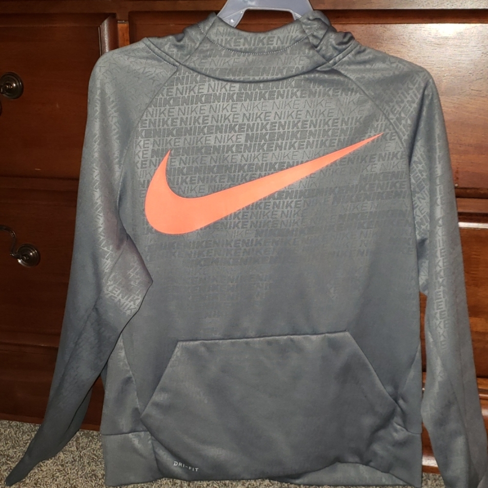 Nike Boys Sweatshirt